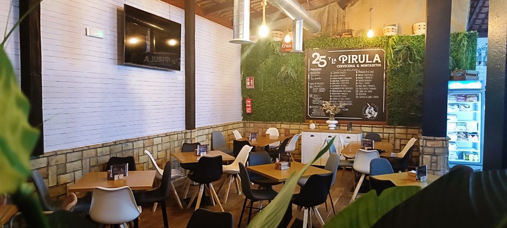 Cervecería 25 y La Pirula - Comedor Cervecería 25 y La Pirula