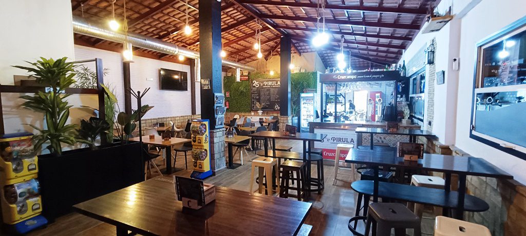 Cervecería 25 y La Pirula - Comedor Cervecería 25 y La Pirula