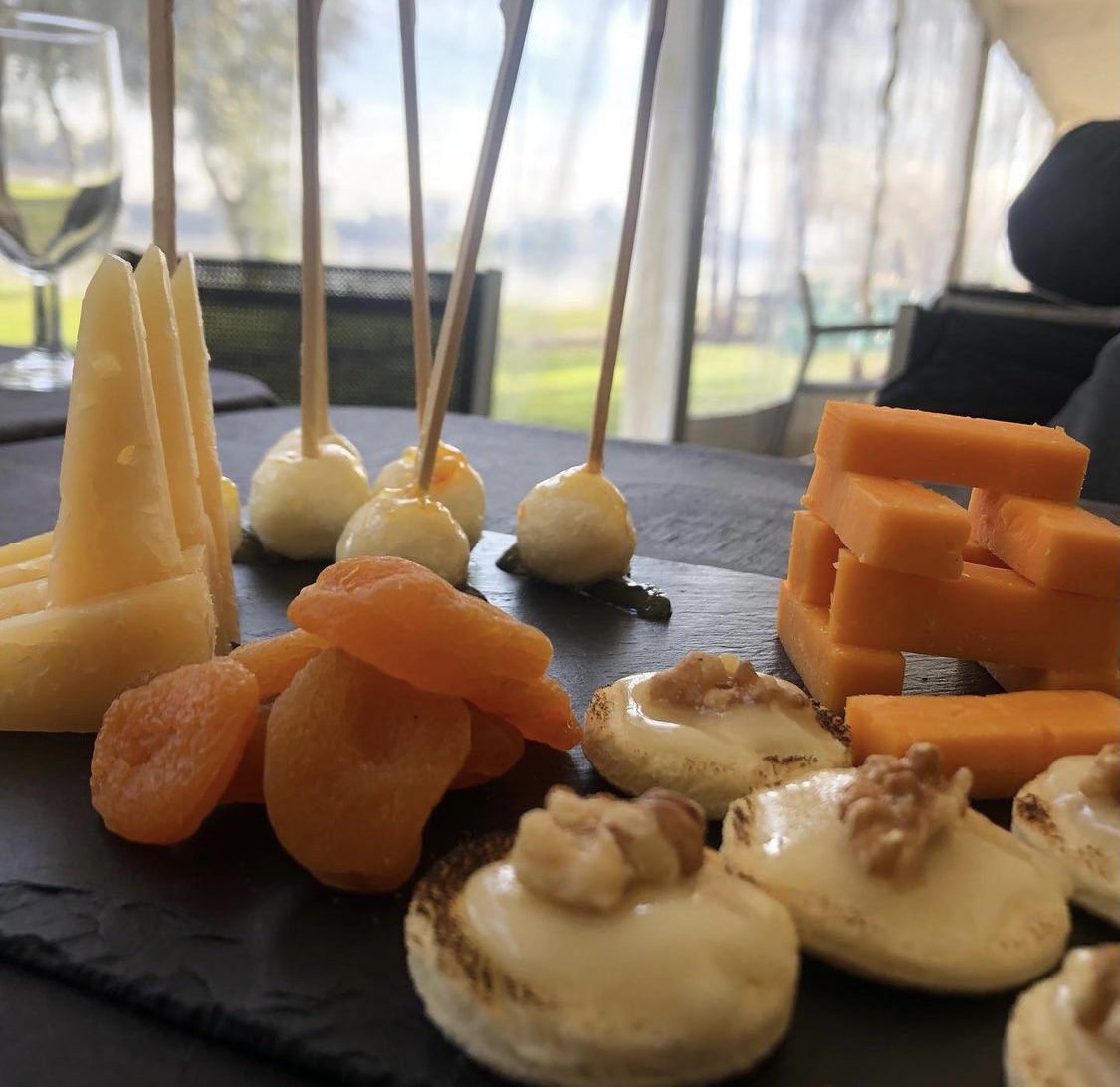 Esturión Restaurante y Tapas