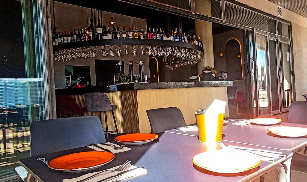restaurante_la_lianta_comedor_y_barra