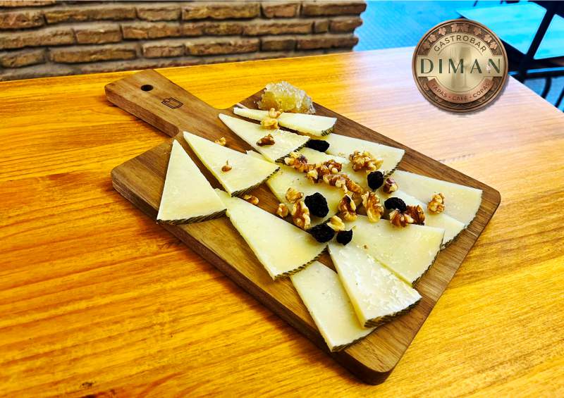 Surtido de Quesos selección Diman Tapas en Dos Hermanas