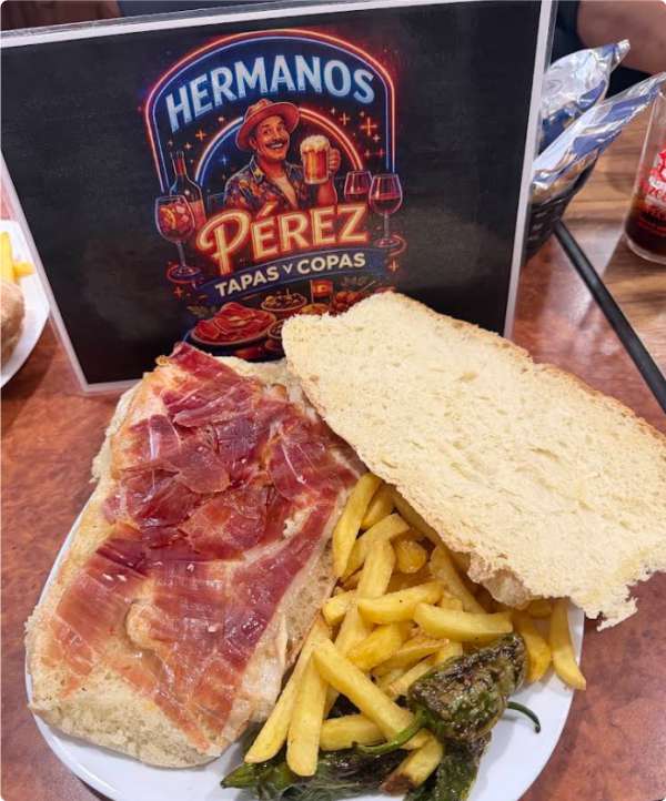 Hermanos Pérez