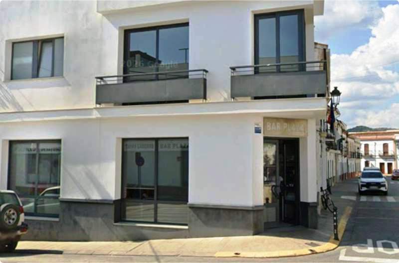 Bar Plaza