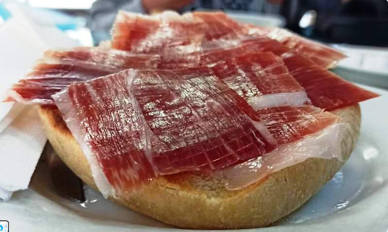 Restaurante Campana Bar