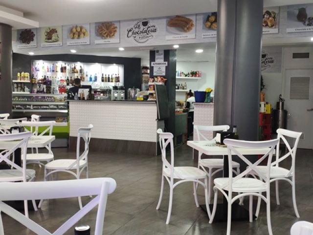 Nueva Cafetería Churrería en la Ciudad